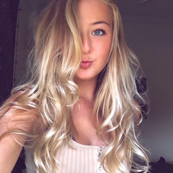 Meet your Posher, Kelly - Picture 1 of 1